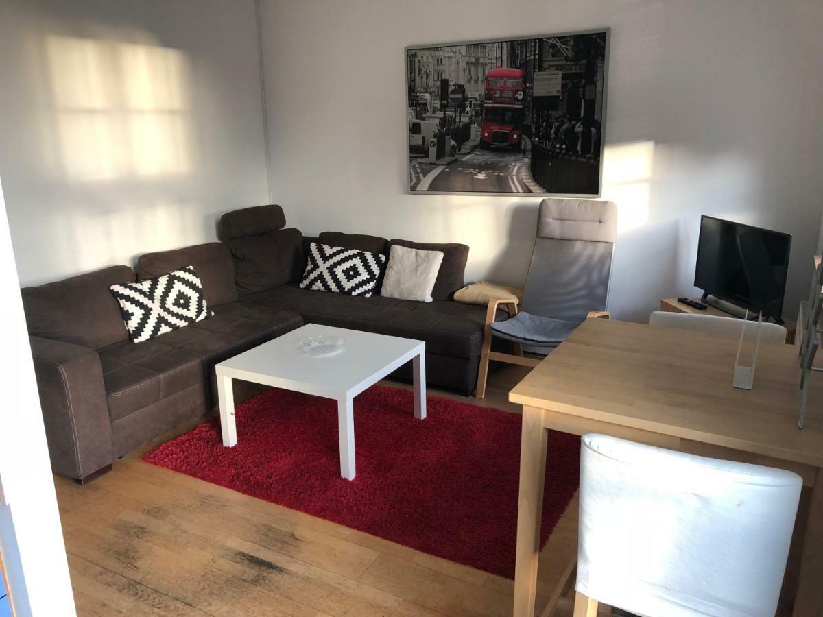 Ferienwohnung Mitten In Wiesbaden Exterior foto